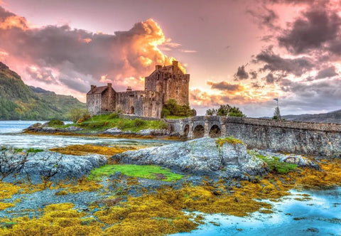 Artwork: Eilean Donan Castle, Scotland - 1000 Piece Jigsaw Puzzle (Bluebird)
