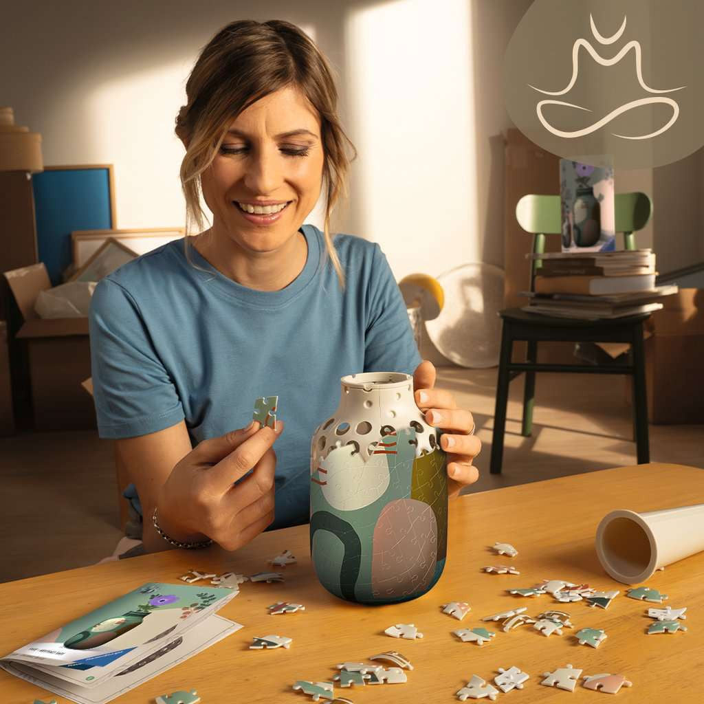 Puzzle in progress: Vase Abstract Sage 3D Puzzle (Ravensburger)