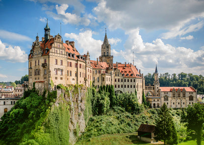 Ravensburger - Beautiful Castles - Germany - 1000 Piece Jigsaw Puzzle