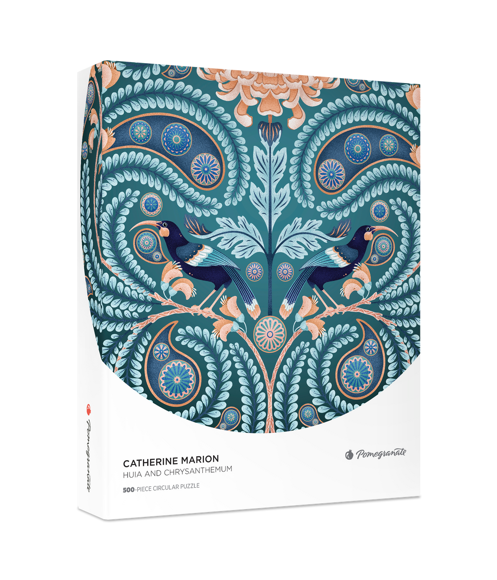 Huia and Chrysanthemum by Catherine Marion – 500 Piece Circular Jigsaw Puzzle (Pomegranate)