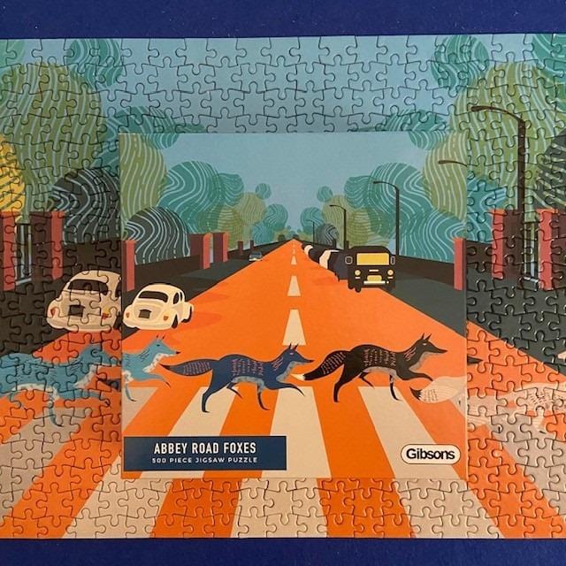 Abbey Road Foxes – 500 Piece Jigsaw Puzzle (Gibsons)