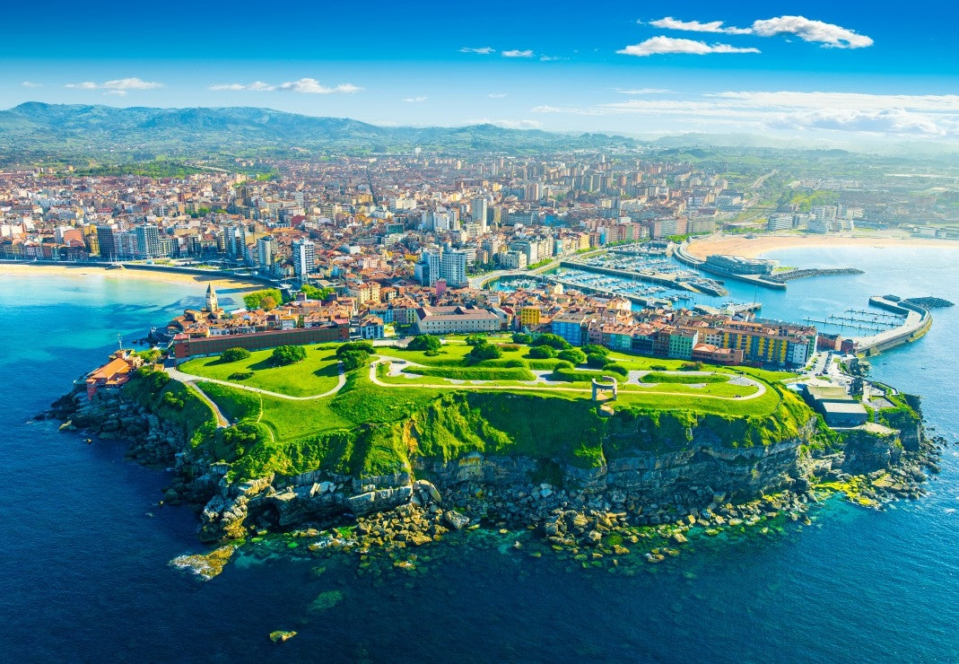 View of Gijón - Asturias, Spain - 1000 Piece Jigsaw Puzzle (Bluebird)