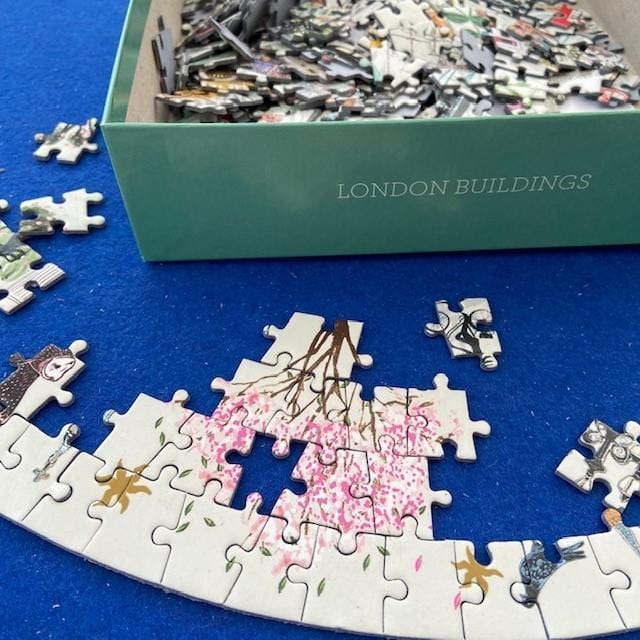 London Buildings – 500 Piece Jigsaw Puzzle (Gibsons)