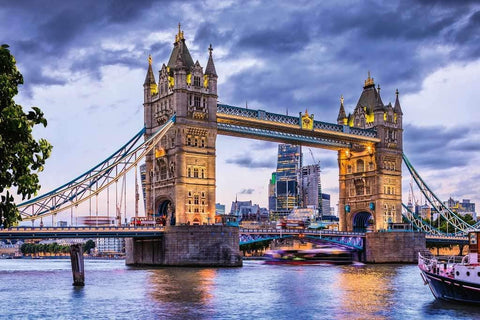 Artwork: Looking Good, London – 3000 Piece Jigsaw Puzzle (Ravensburger)