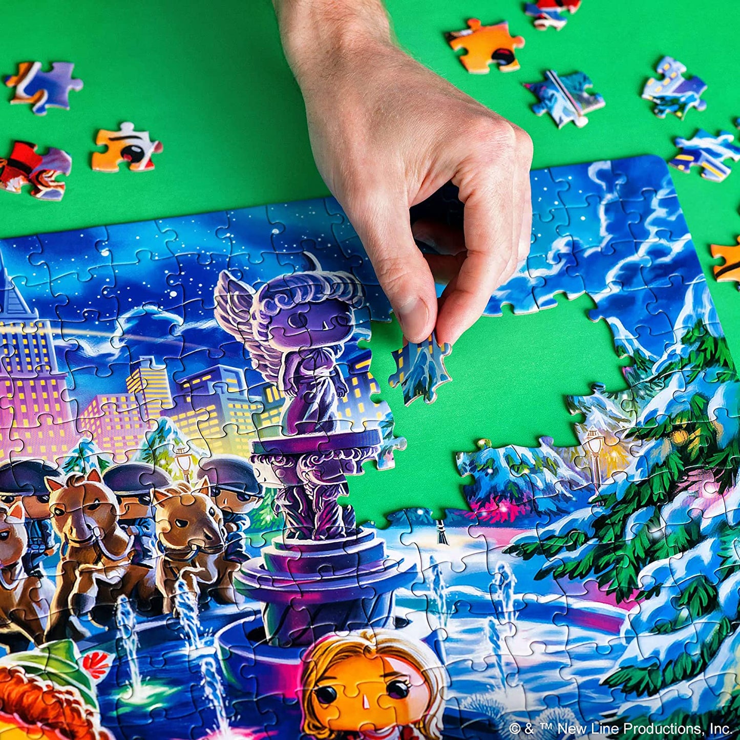 Pop! Puzzles - Elf - 500 Piece Jigsaw Puzzle