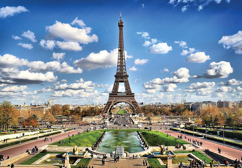 Eiffel Tower – 1000 Piece Jigsaw Puzzle (World's Smallest Puzzles)