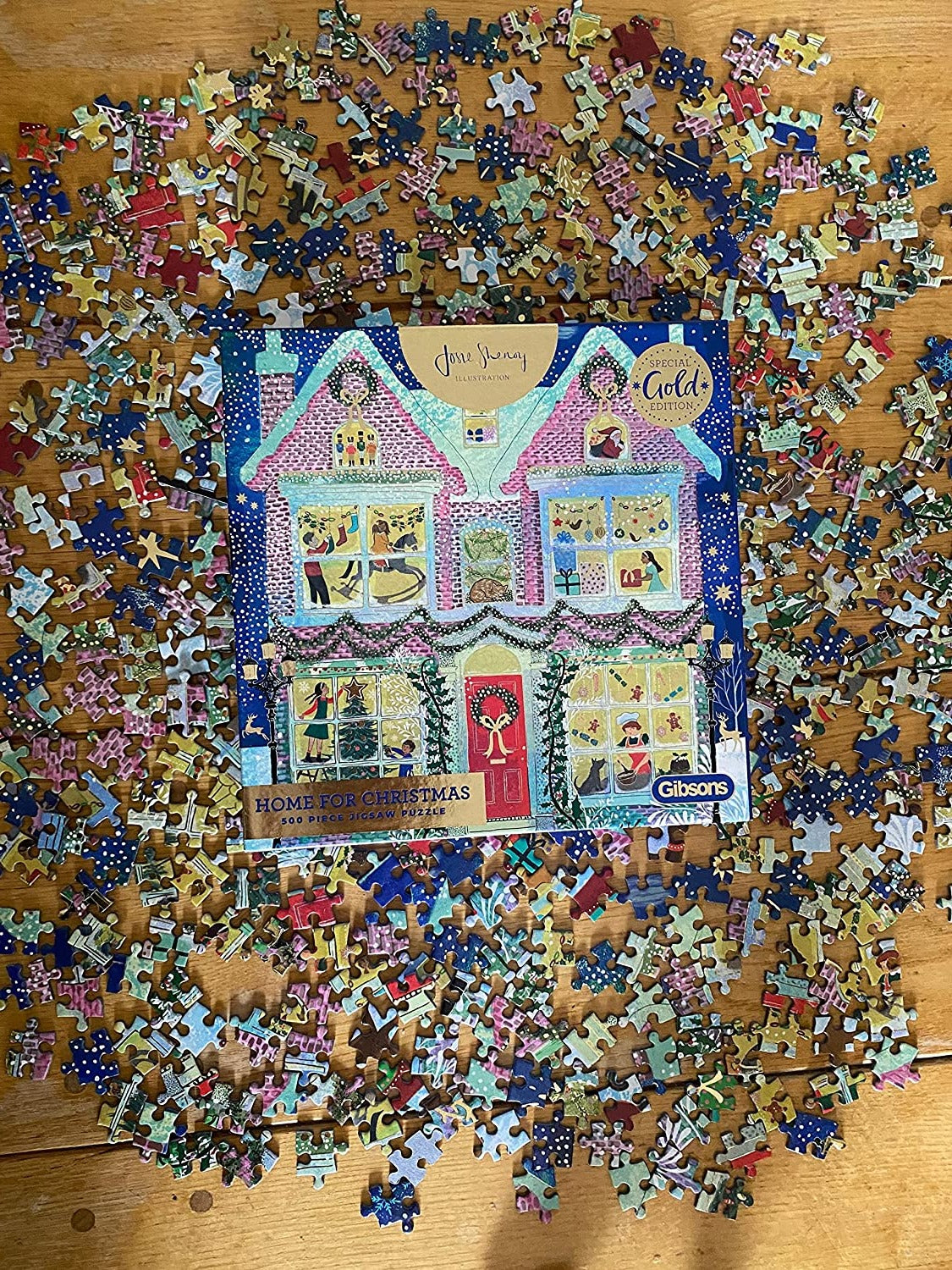 Gibsons - Home for Christmas - 500 Piece Jigsaw Puzzle