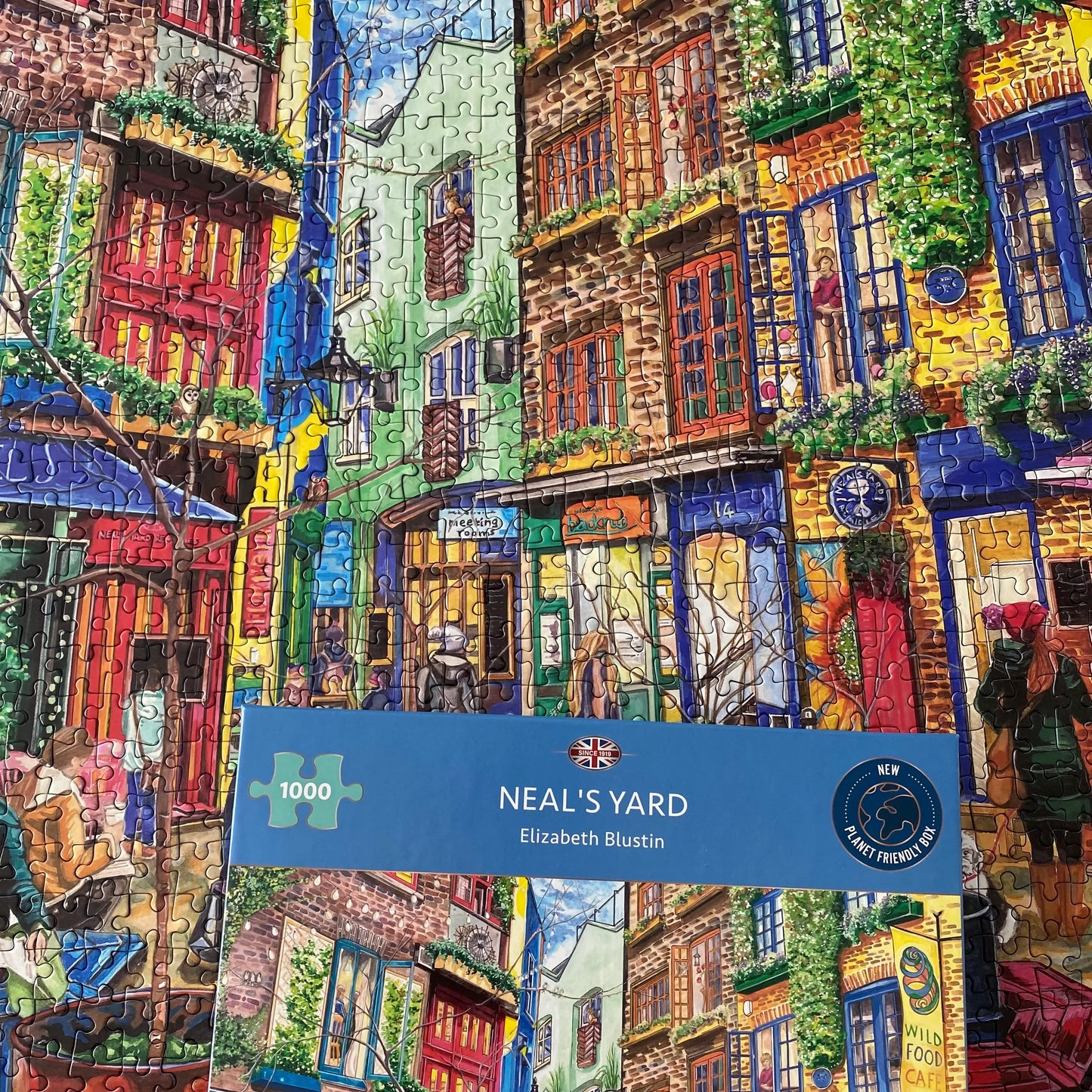 Gibsons - Neal's Yard  - 1000 Piece Jigsaw Puzzle
