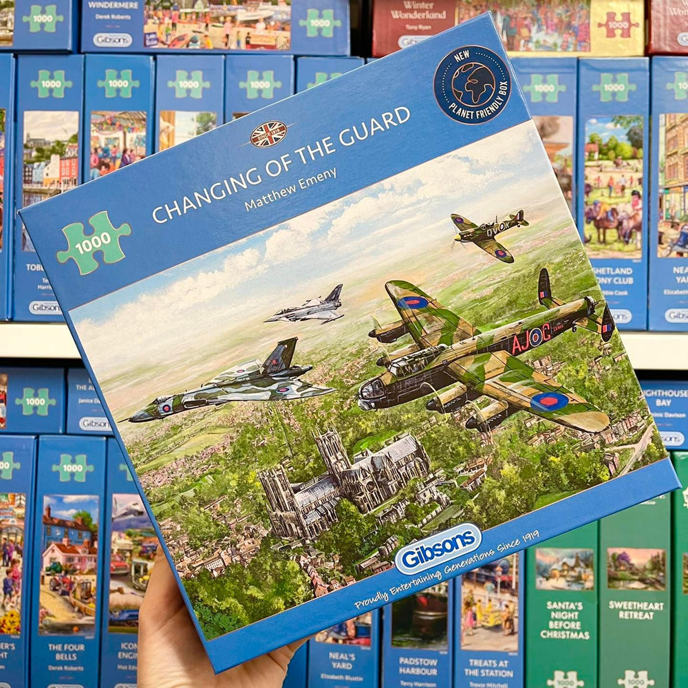 Changing of the Guard – 1000 Piece Jigsaw Puzzle (Gibsons)