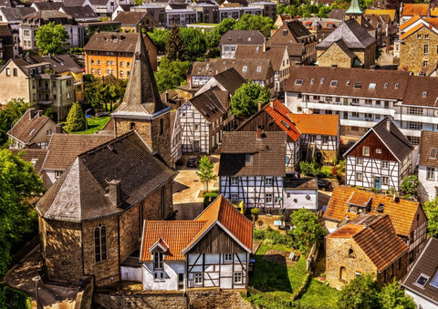 Old Village – 1000 Piece Jigsaw Puzzle (Bluebird Puzzle)