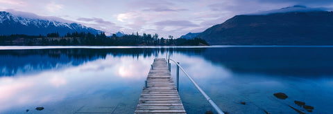 New Zealand, Lake Wakatipu by Mark Gray – 1000 Piece Jigsaw Puzzle (Schmidt)