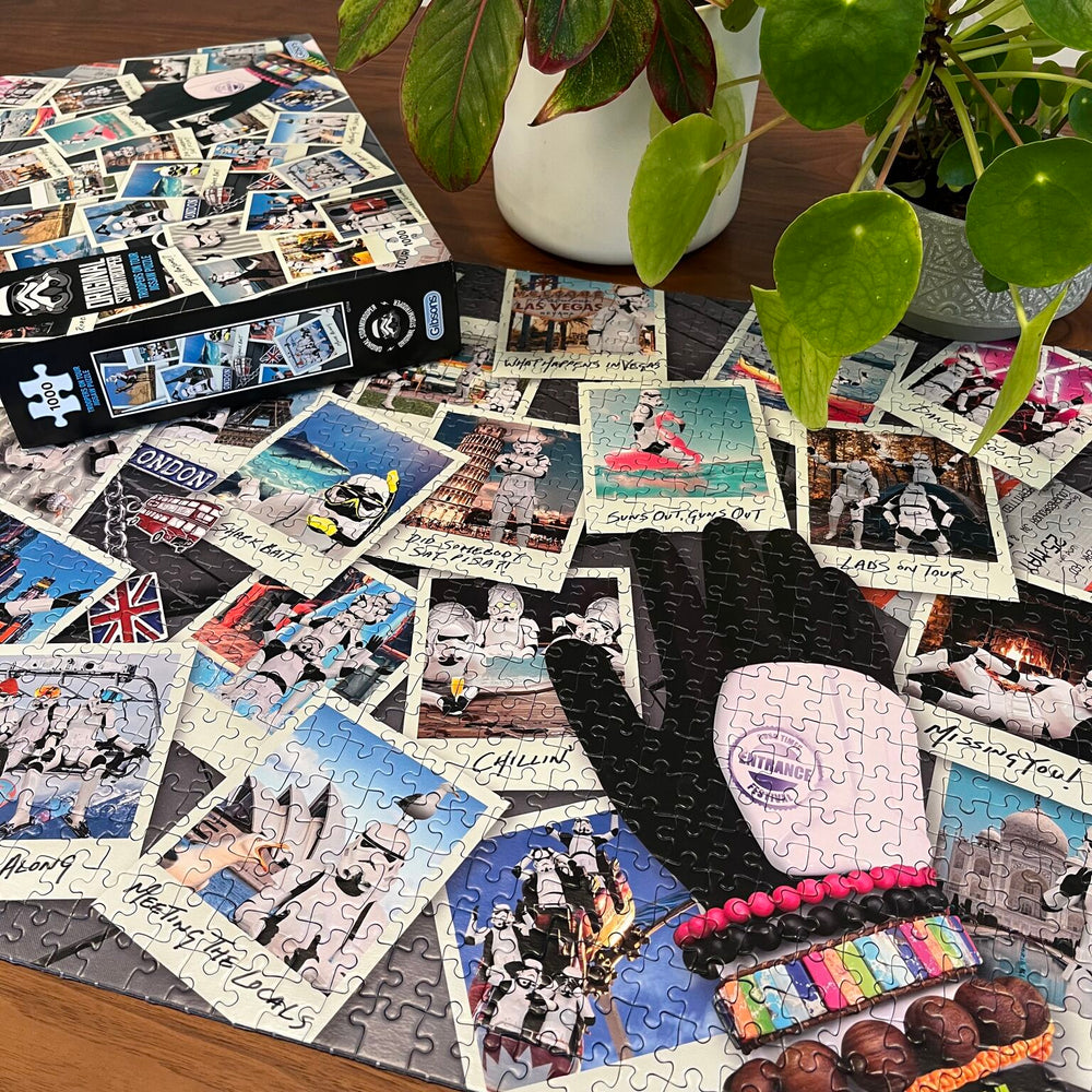 Troopers on Tour – 1000 Piece Jigsaw Puzzle (Gibsons)